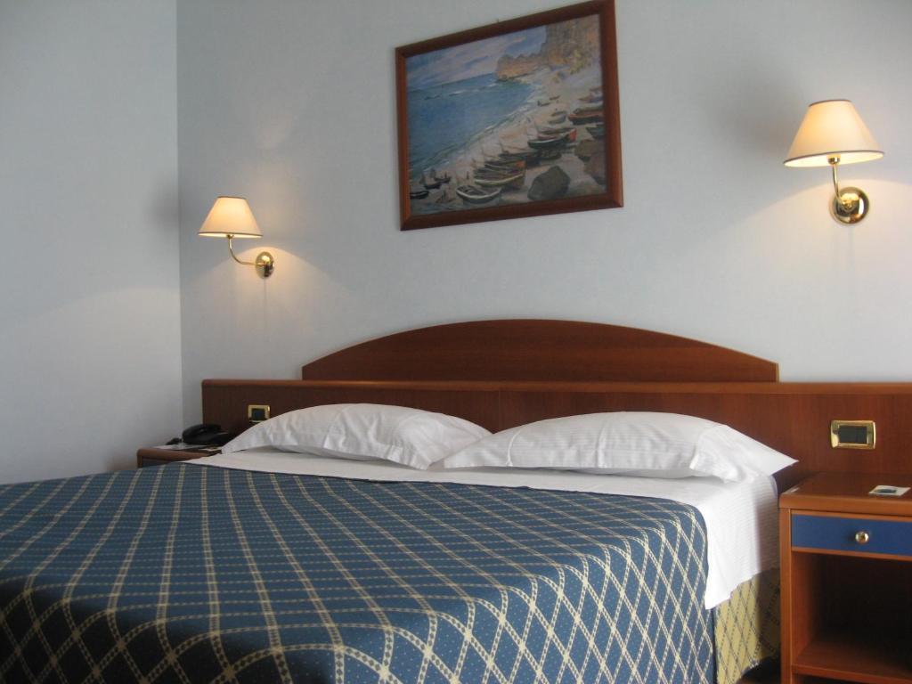 Hotel Levante Fossacesia Oda fotoğraf