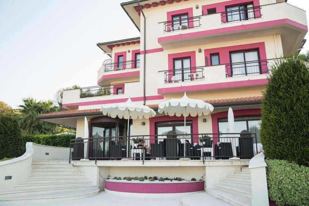Hotel Levante Fossacesia Dış mekan fotoğraf