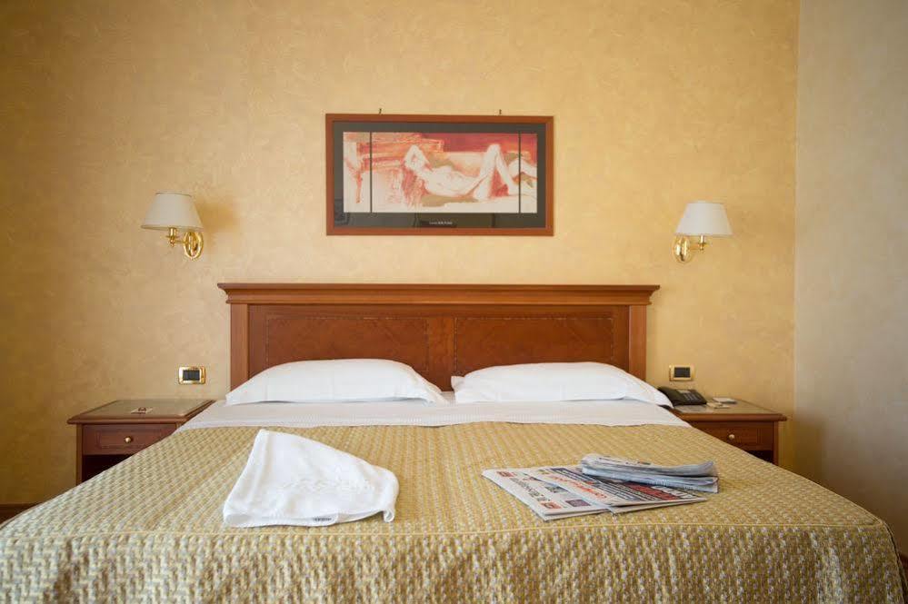 Hotel Levante Fossacesia Dış mekan fotoğraf